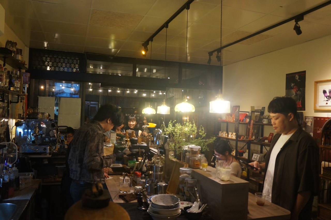 無畏Woo Way Cafe image 2